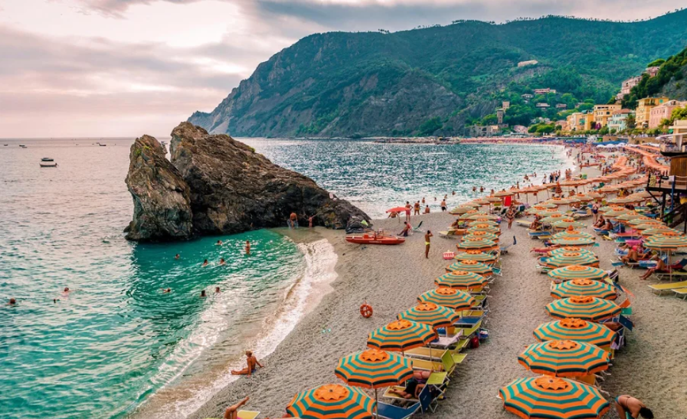 Blind beach italy marilena carulli